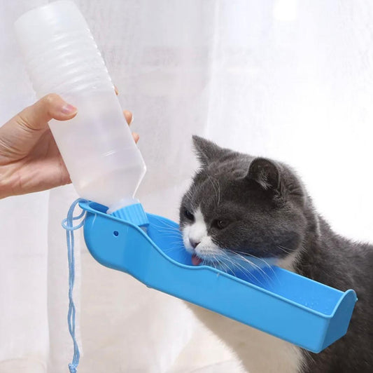 STICLA DE APA PORTABILA PENTRU CAINI SI PISICI